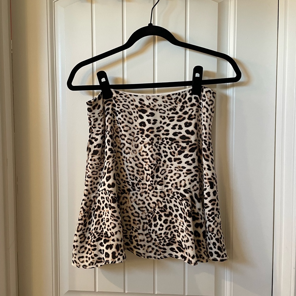High waisted cheetah skirt